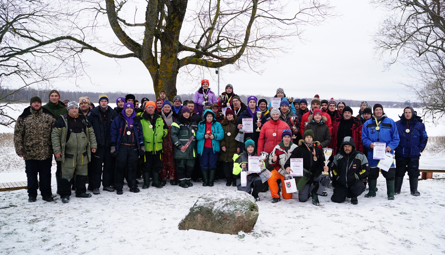 Čempionāta noslēguma dalībnieku kopbilde