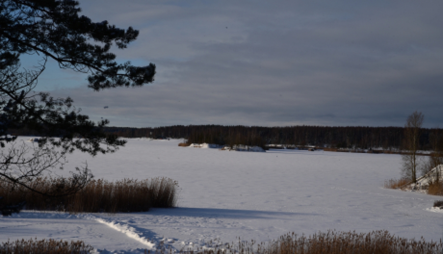 No 1.marta līdz ledus izkušanai aizliegts atrasties arī uz Radžu ūdenskrātuves