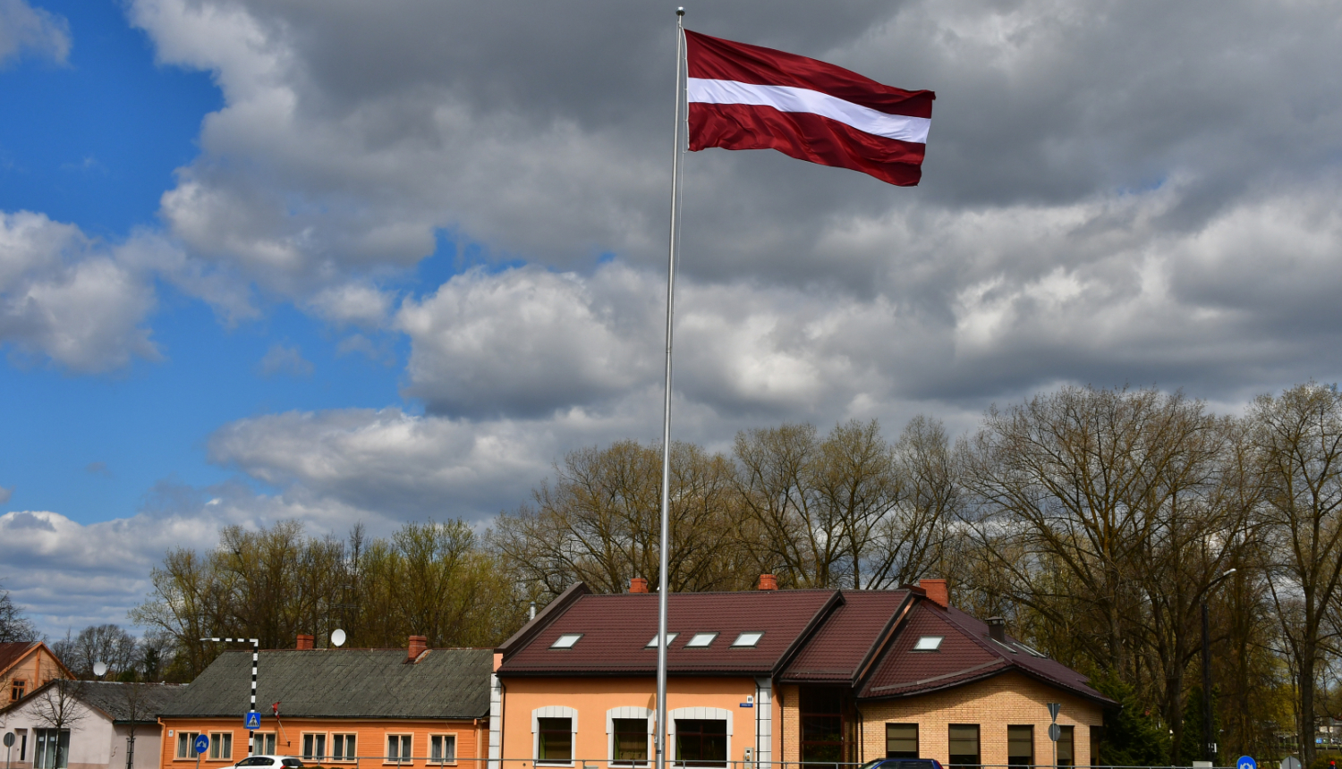 Latvijas karogs Jēkabpils pilsētā