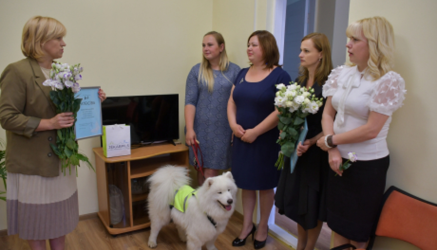 Atvērto durvju dienā iepazīstina ar jauno mājvietu un informē par piedāvātajiem pakalpojumiem