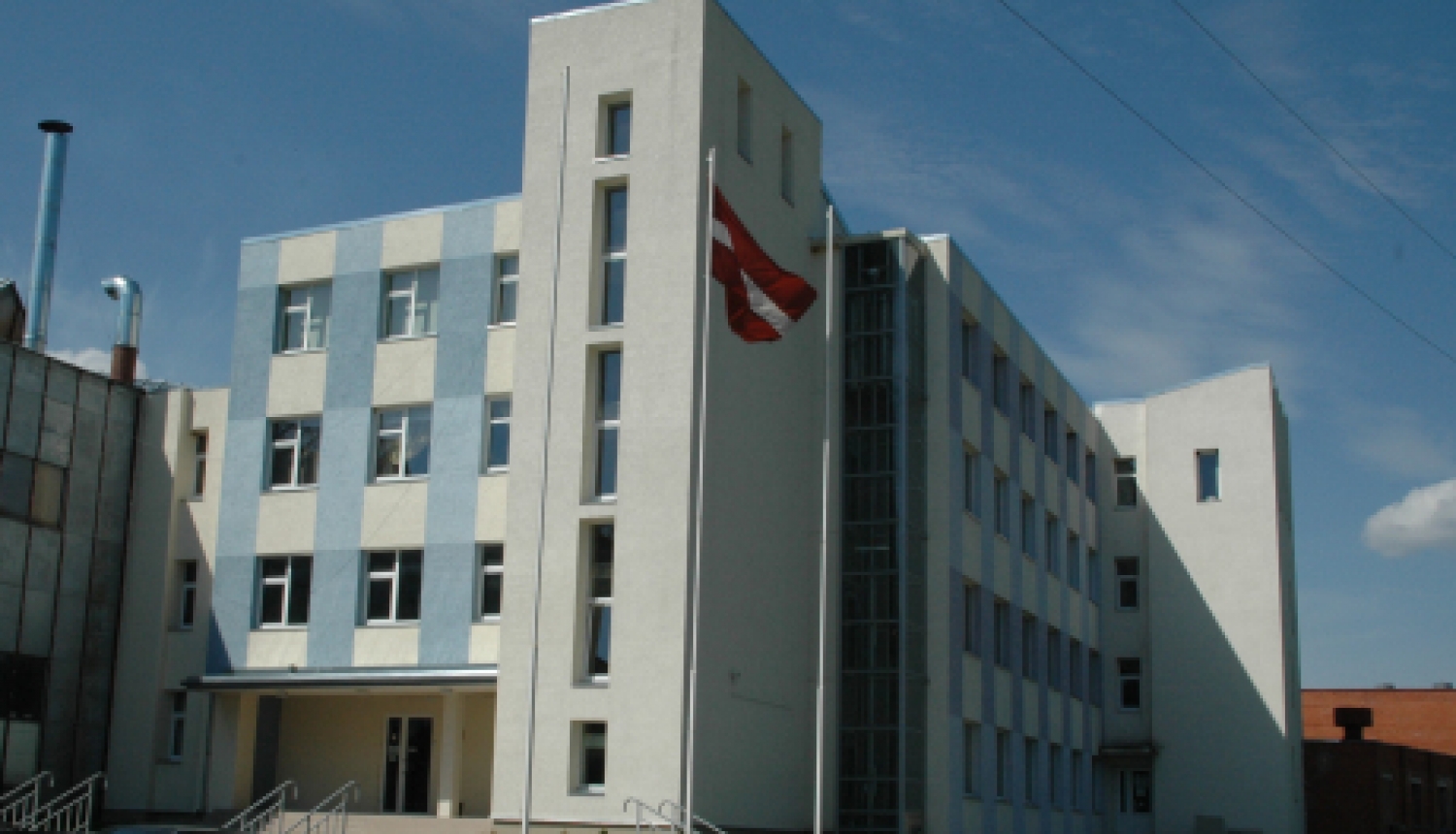 Informācija par dāvanu karšu/kuponu izsniegšanu skolēniem