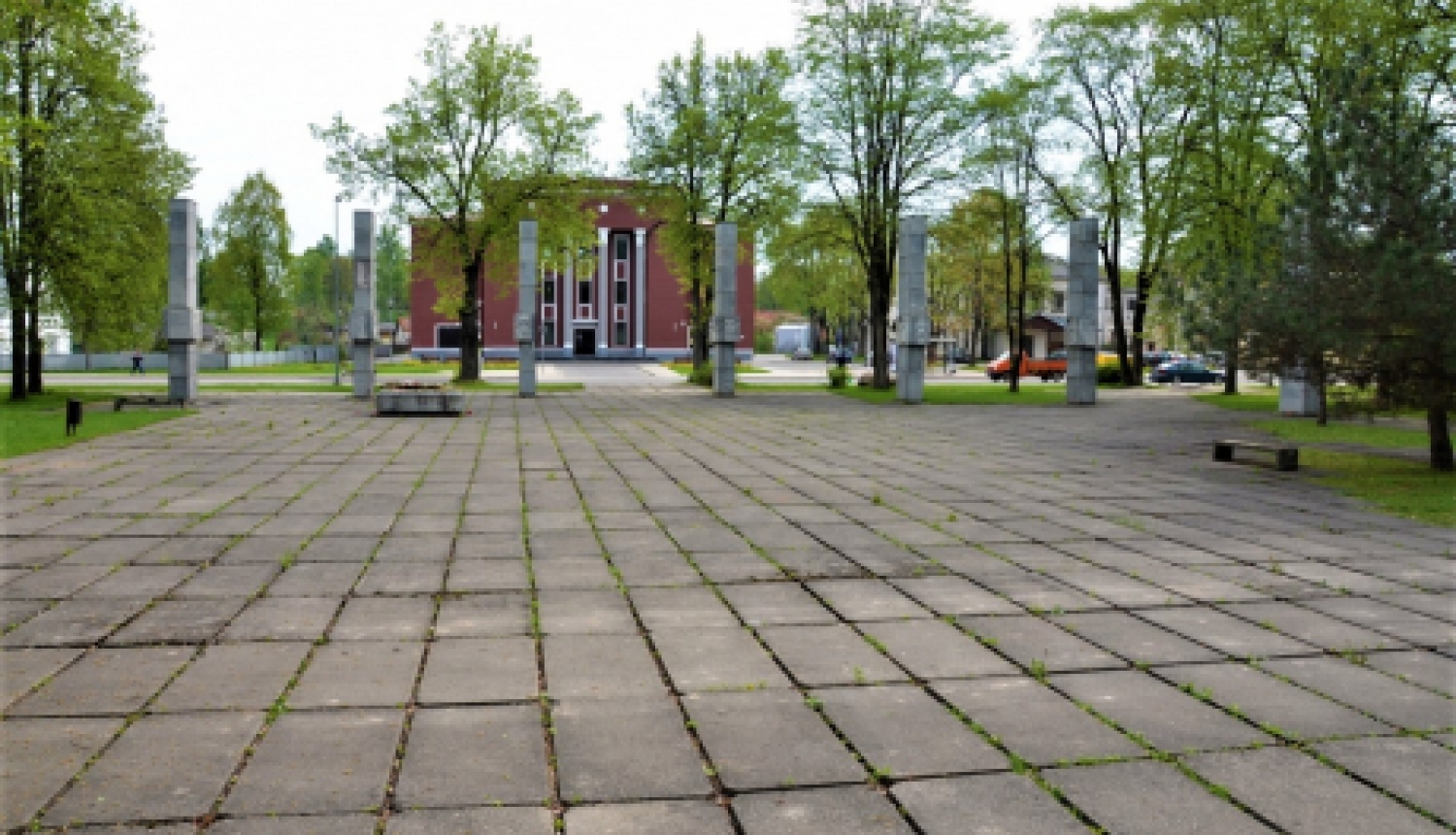 Jēkabpils pilsētas pašvaldība informē policiju par lielgabala patvaļīgu demontāžu