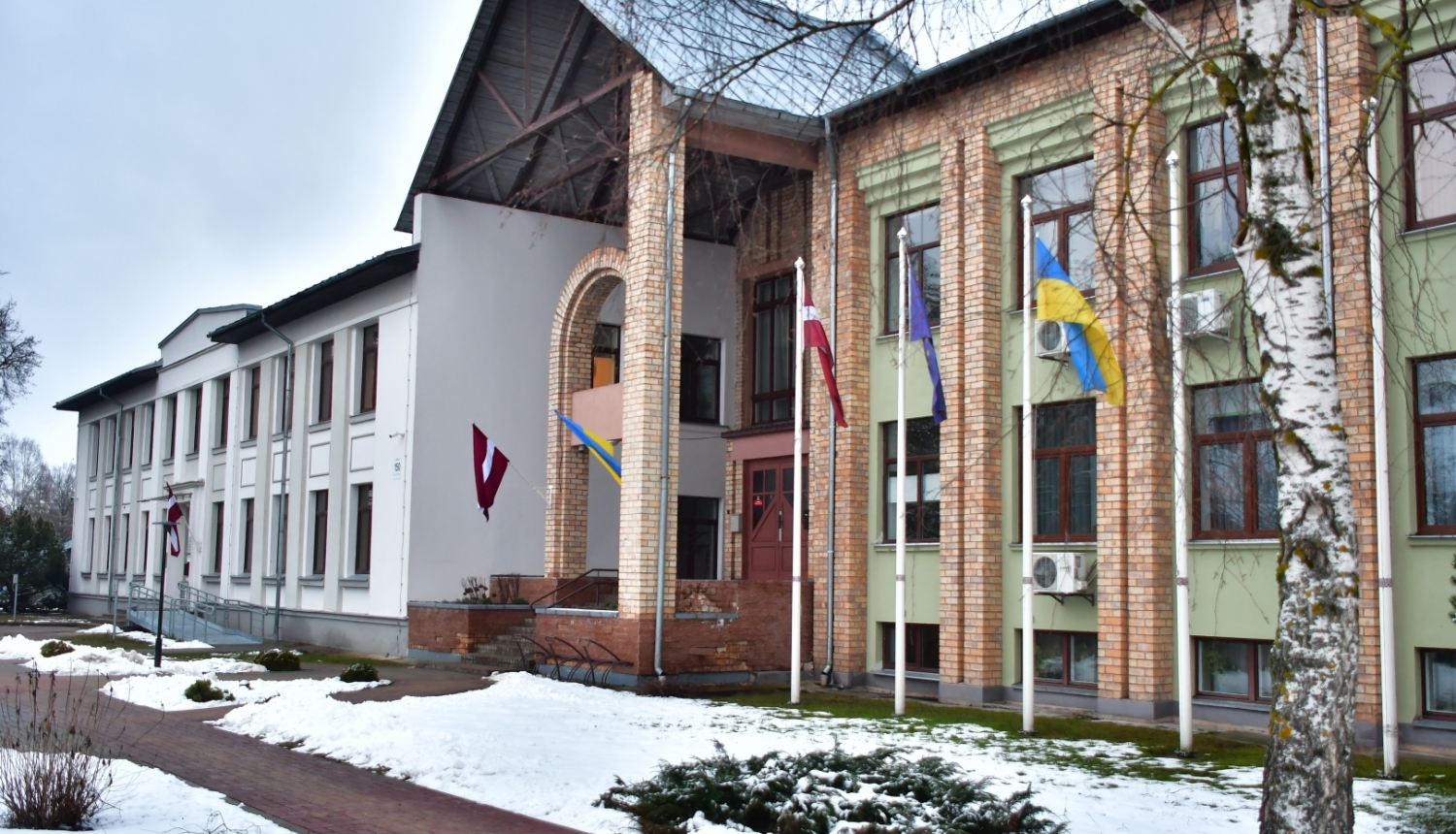 Jēkabpils novada pašvaldības ēka Rīgas iela 150 A Jēkabpils