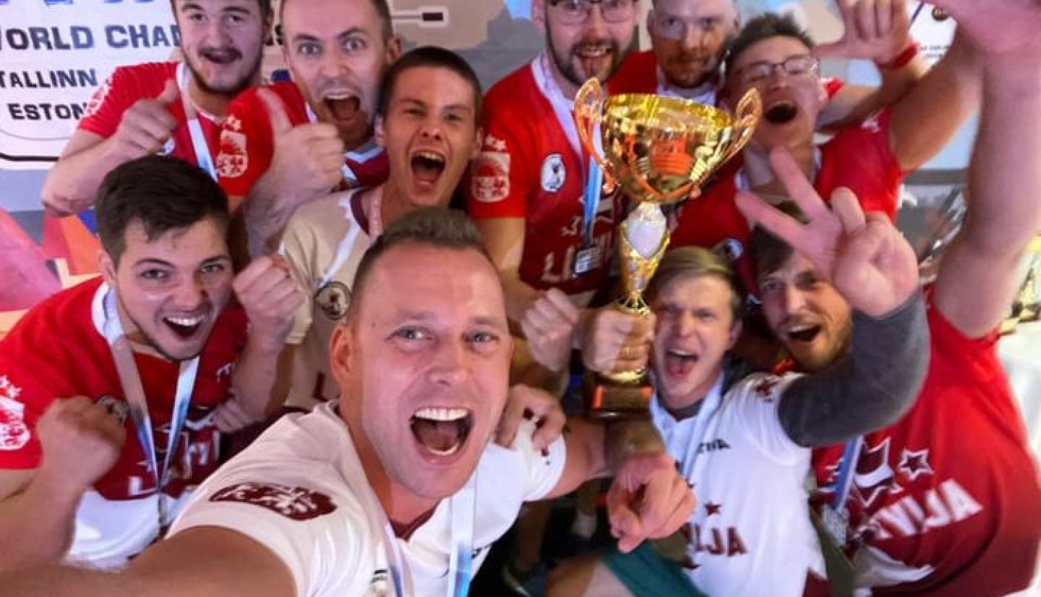 Galda hokeja komandas foto