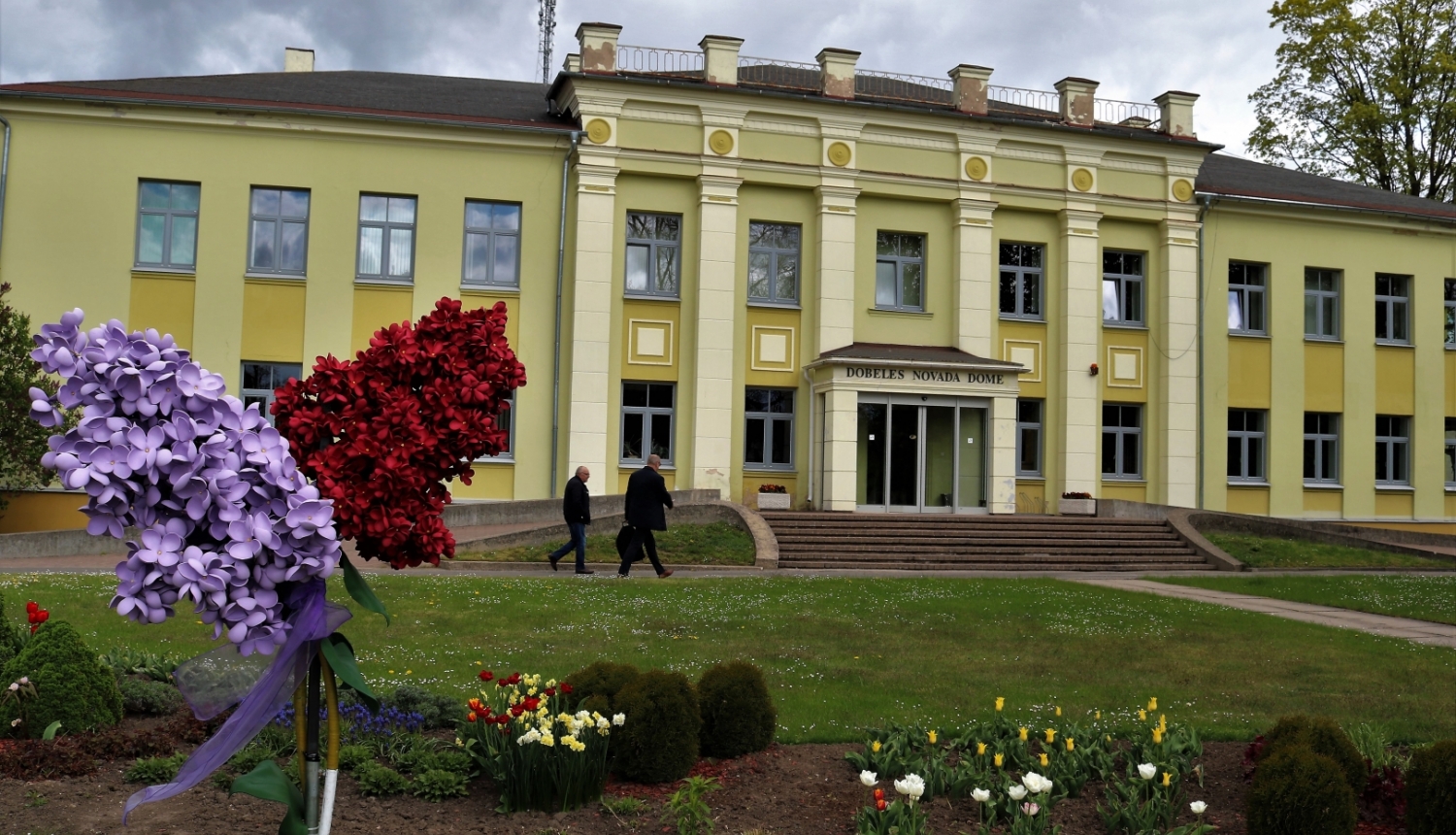 Dobeles novada pašvaldības ēka