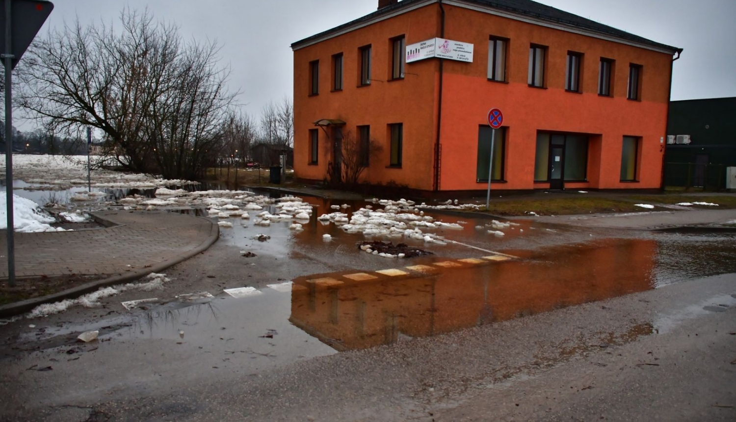 Plūdi pie Rīgas iela