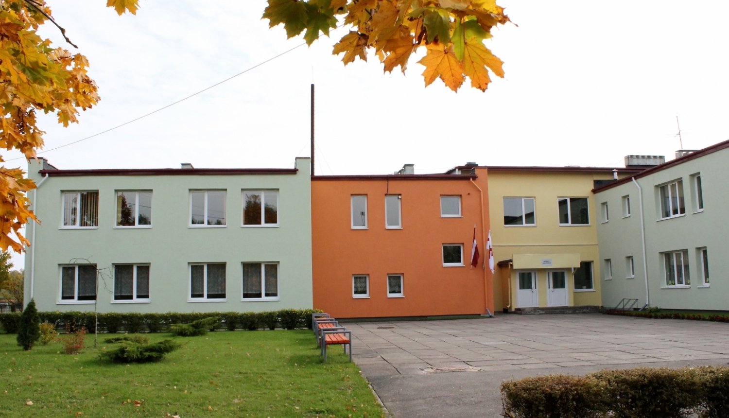 Mežāres pamatskolas ēka