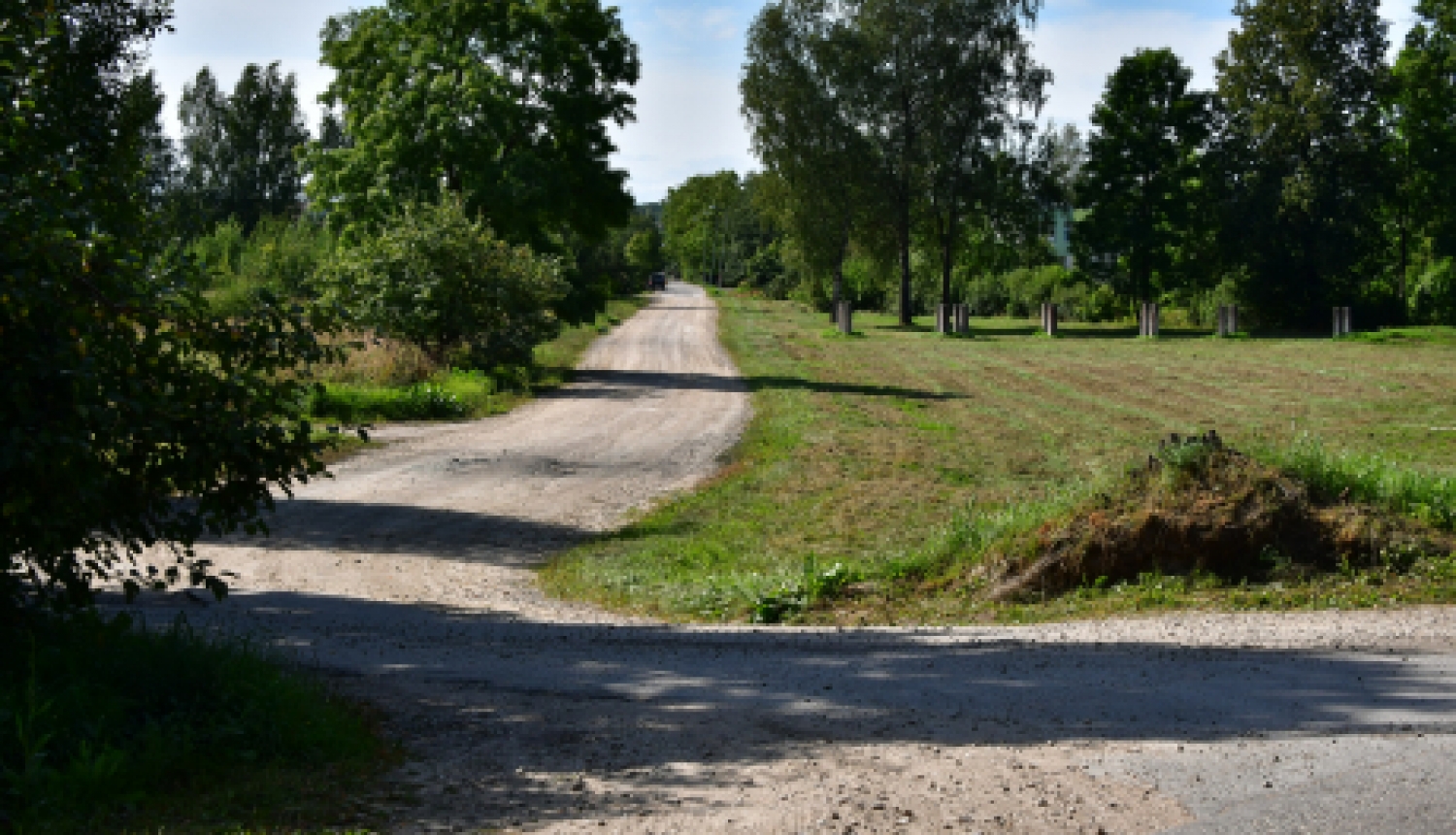 Tiek uzsākti vairāku ielu atjaunošanas un pārbūves darbi