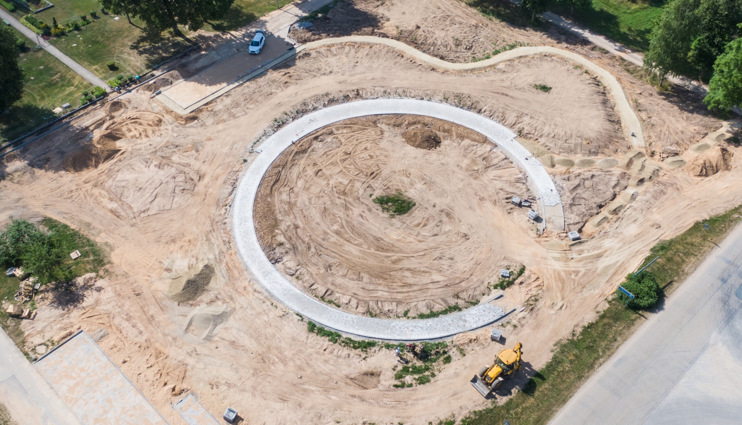 Skats no augšas uz Rubeņu skvēra būvdarbiem