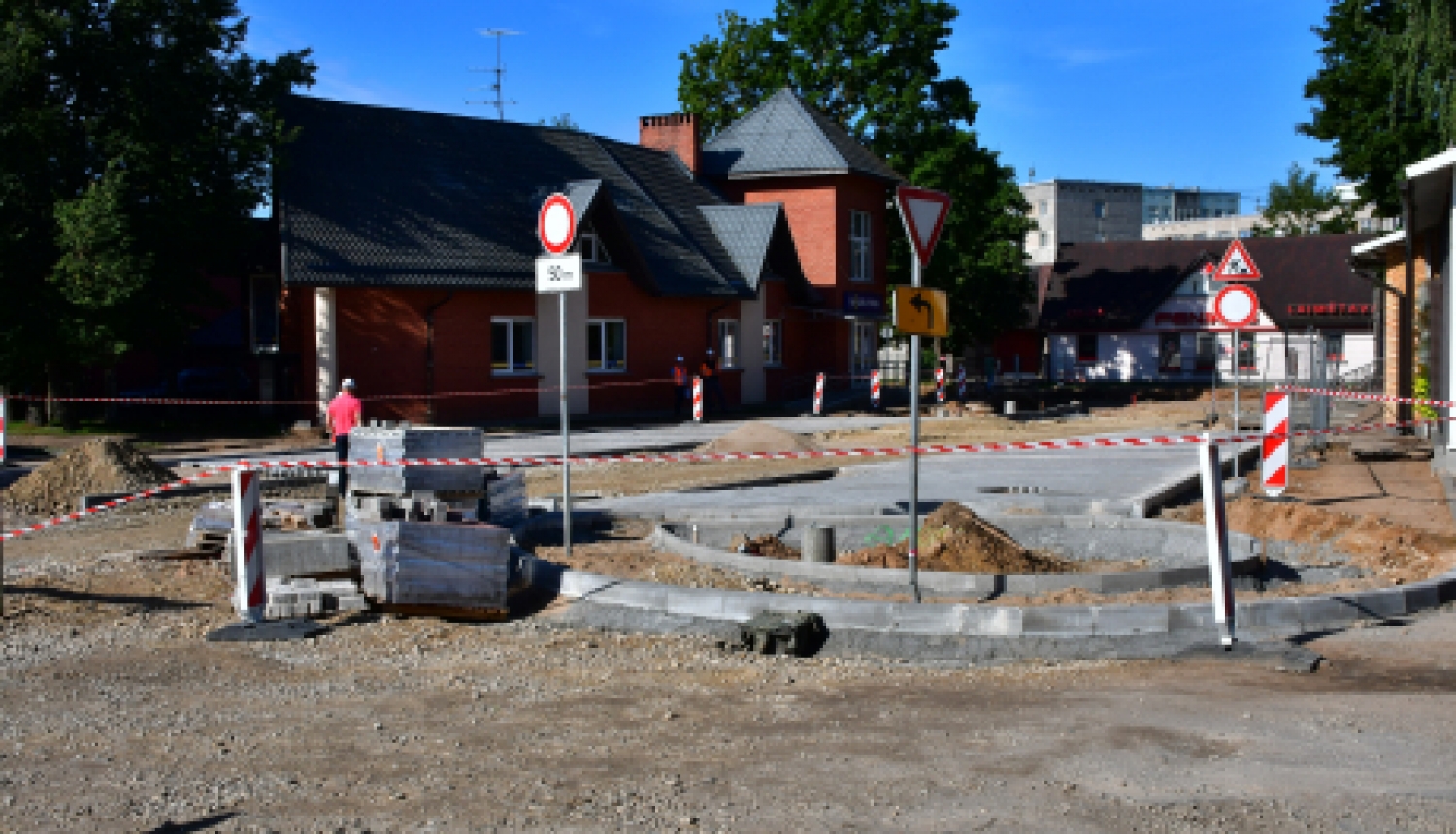 No 13.augusta tiks mainīta satiksmes organizācija Viestura ielas pārbūves zonā