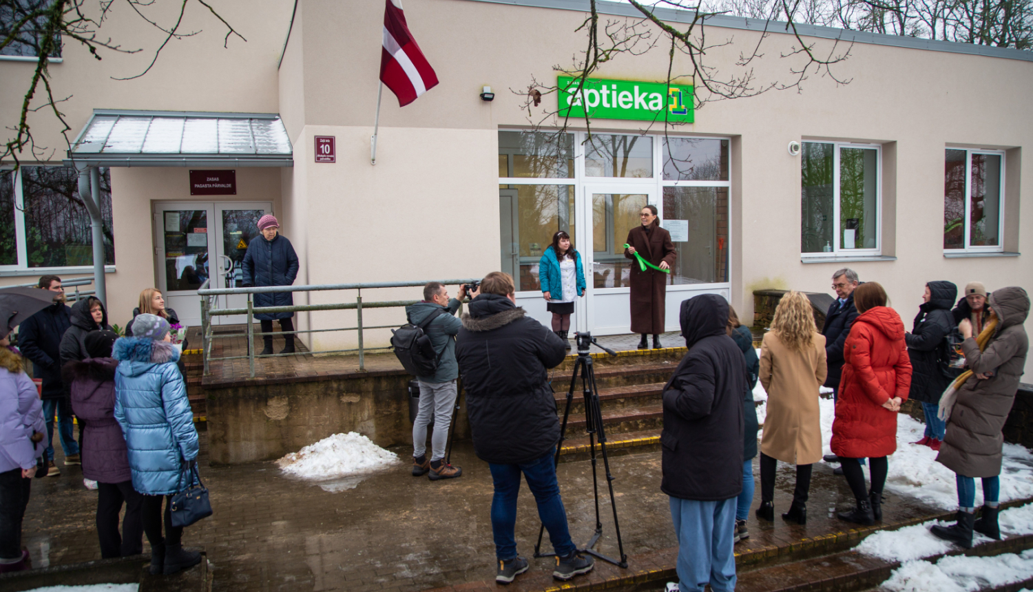 Aptiekas atklāšana Zasā 2025. gada 10. janvārī